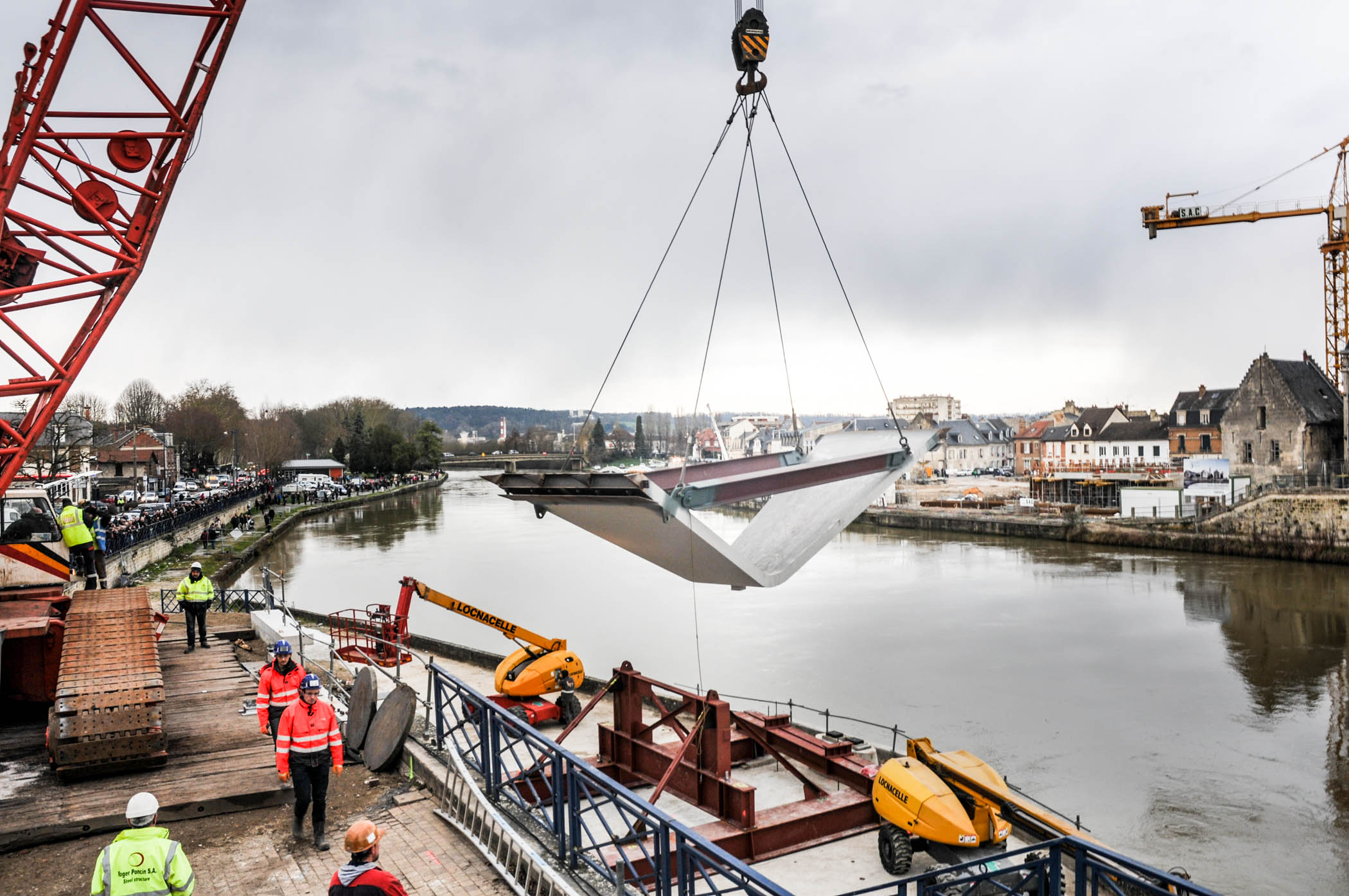 06-bga-chantier passerelle soissons.jpg
