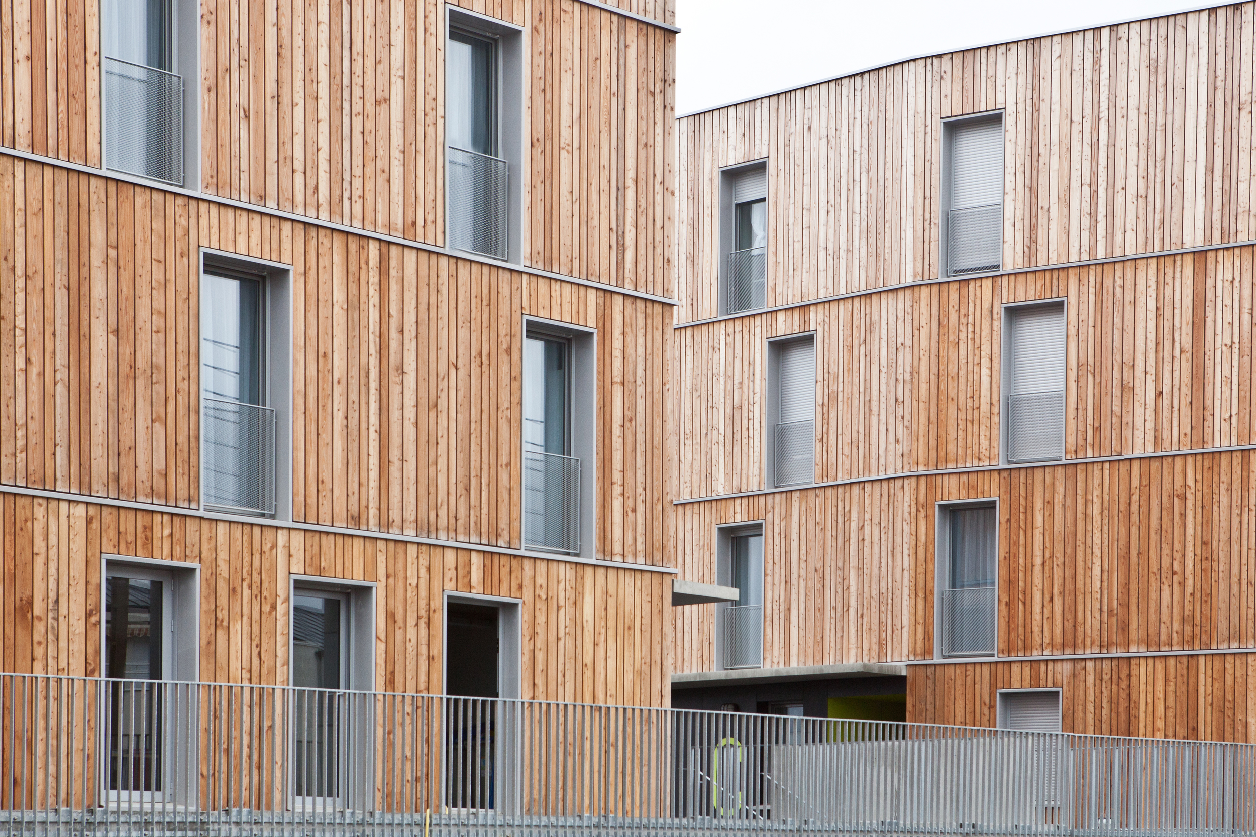 1-102 logements sociaux-Nantes-Barthelemy Grino Architectes-2012.jpg
