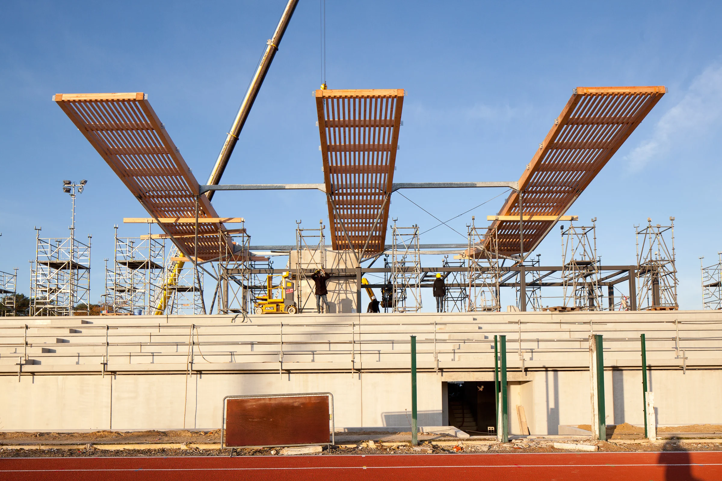 4-Stade de la faisanderie-Barthélémy Grino Architectes-2015.jpg