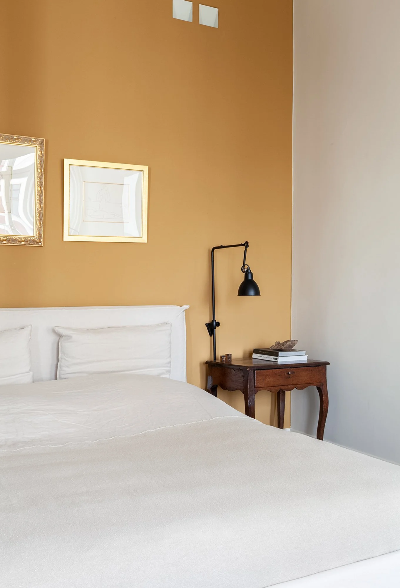 sustainable interior design by Victoria  Scranton