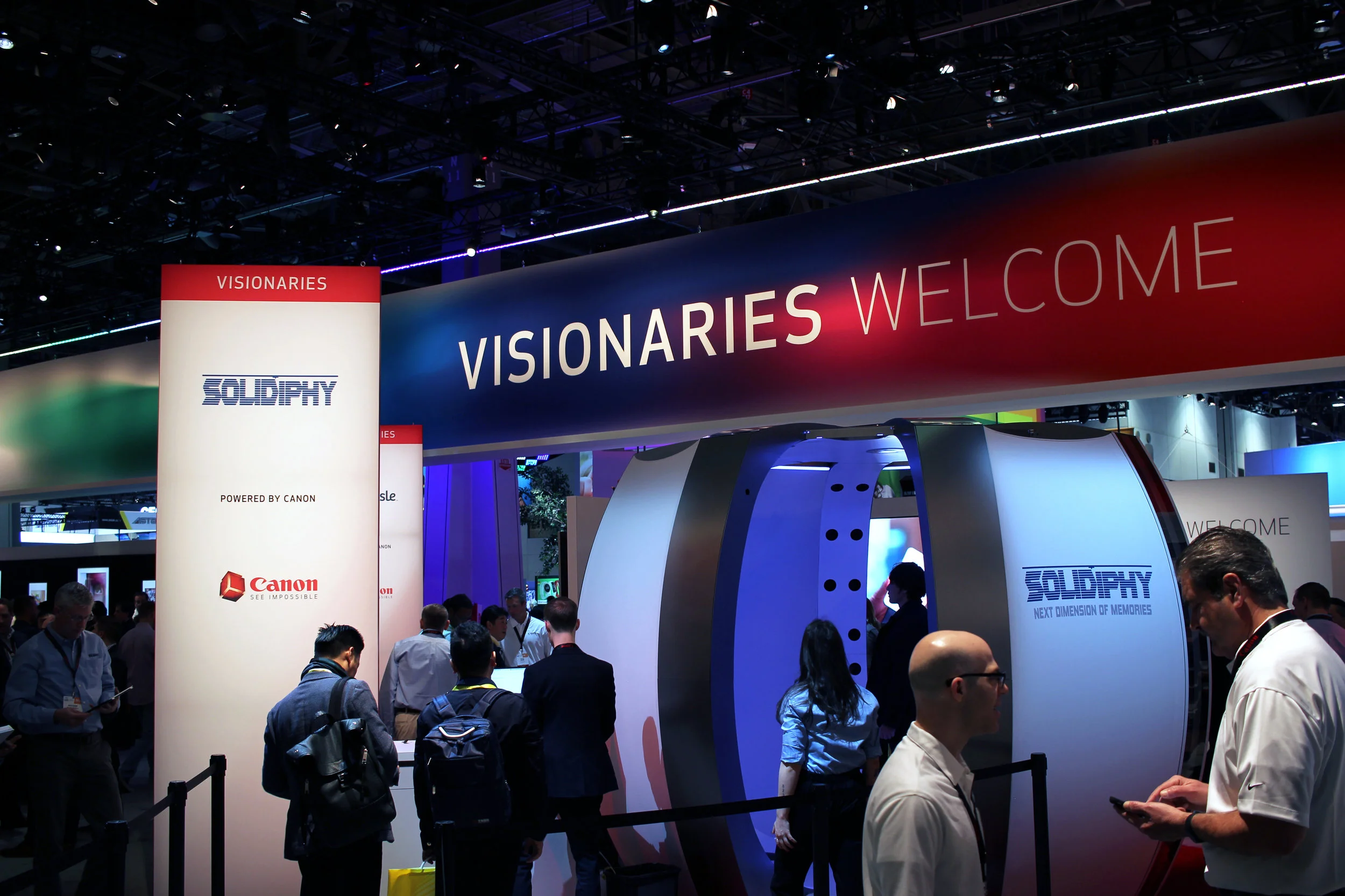 642_Canon_CES_2017_Imagination_08.jpg
