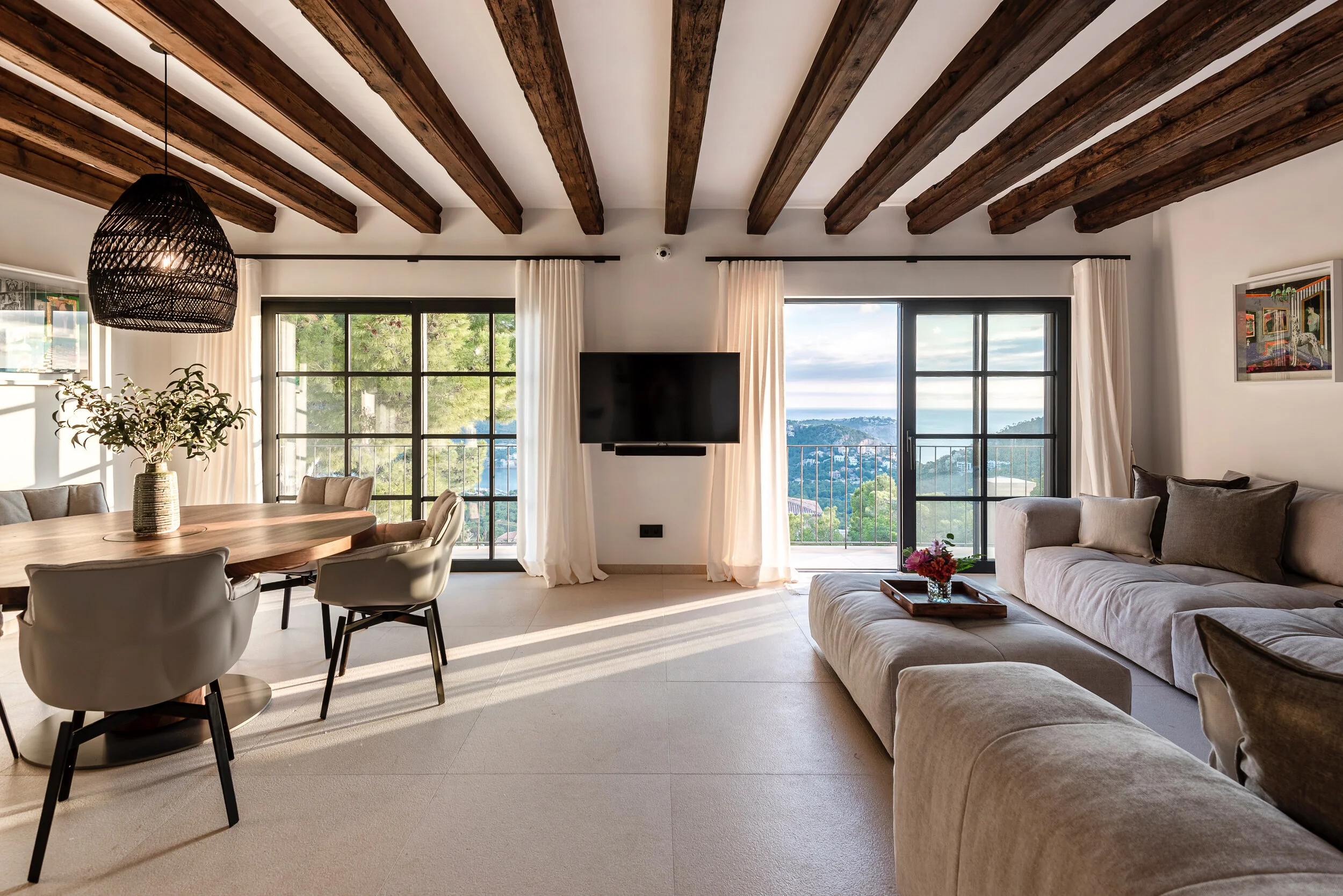  lamp / sofa cushions (project by apm mallorca, photo by karina iva) 