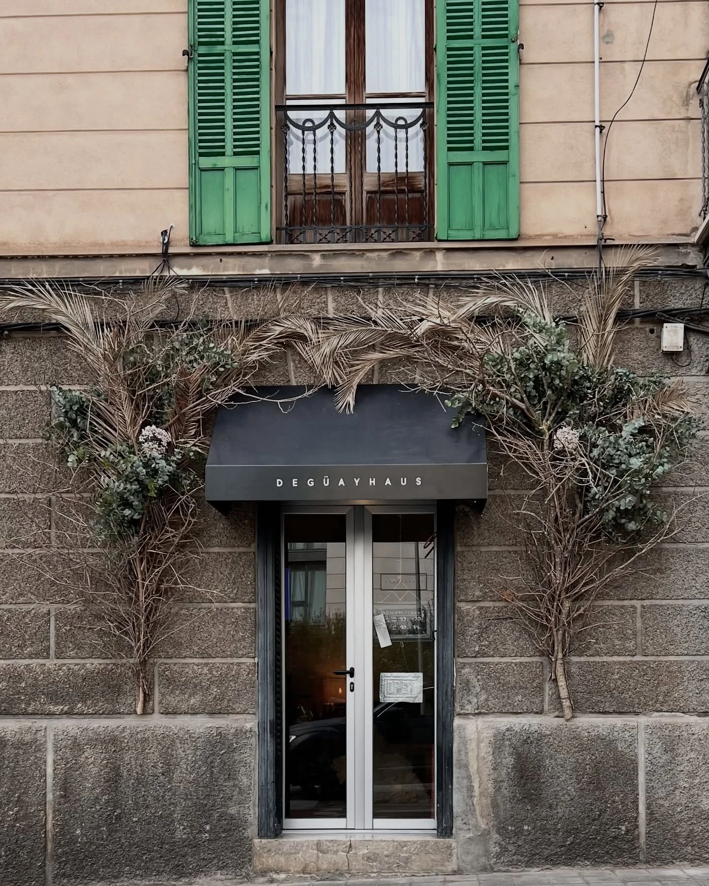 Bye bye Palma&hellip; and THANK YOU, from the bottom of our hearts 🤍

In 2017, we opened our Palma store with the same excitement we had when we first began our Deg&uuml;ayhaus journey. What used to be an old, iconic barber shop became our second ho