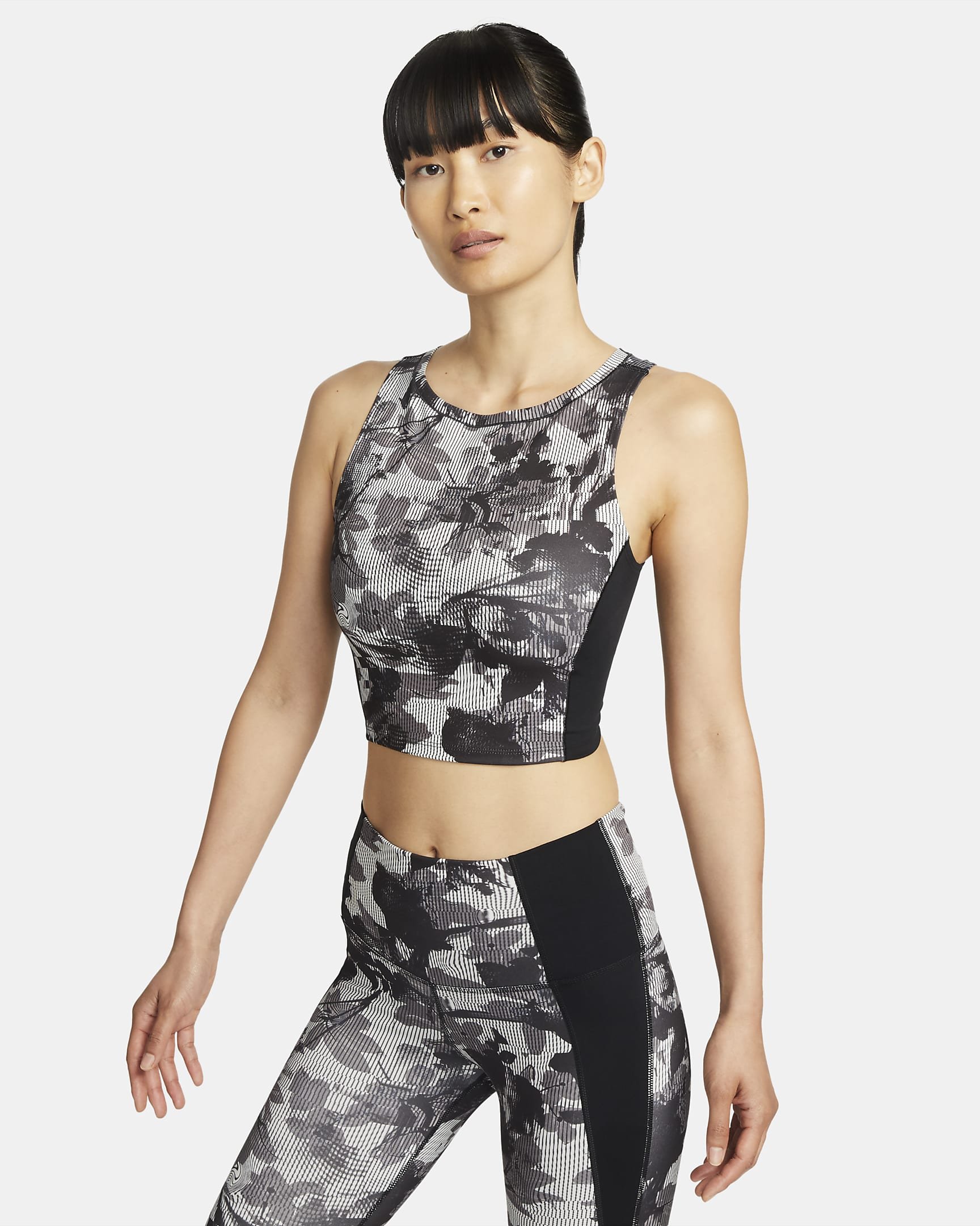 yoga-dri-fit-womens-printed-tank-8Nmk8d.jpeg