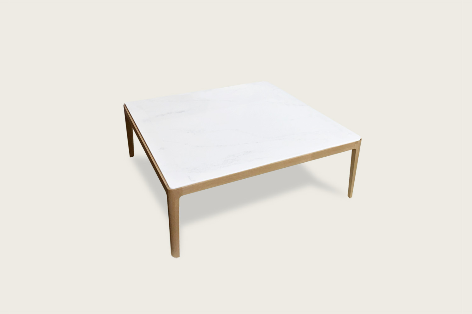 Stadia Square, natural oak, quartz top (Copy)