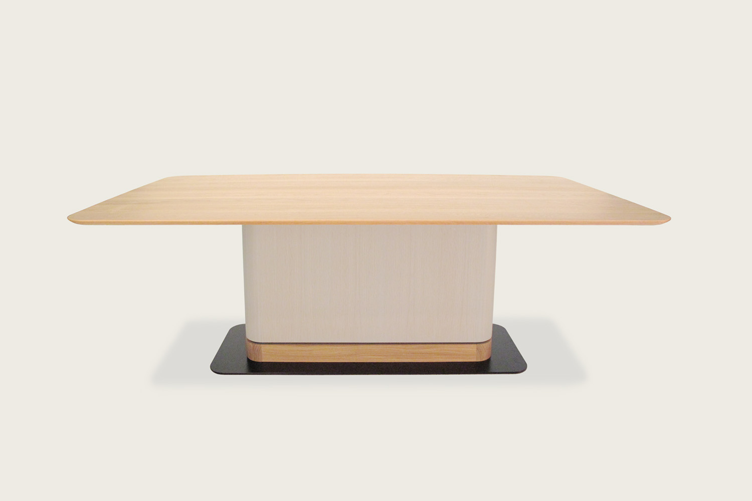 Speke Klein - Contour Pedestal Table in oak