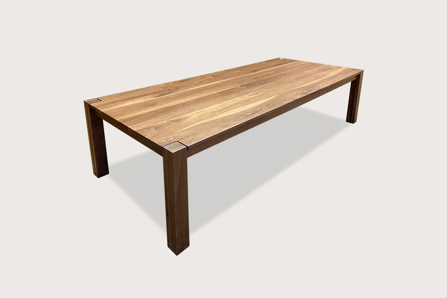 alden_dining_table_walnut.jpg