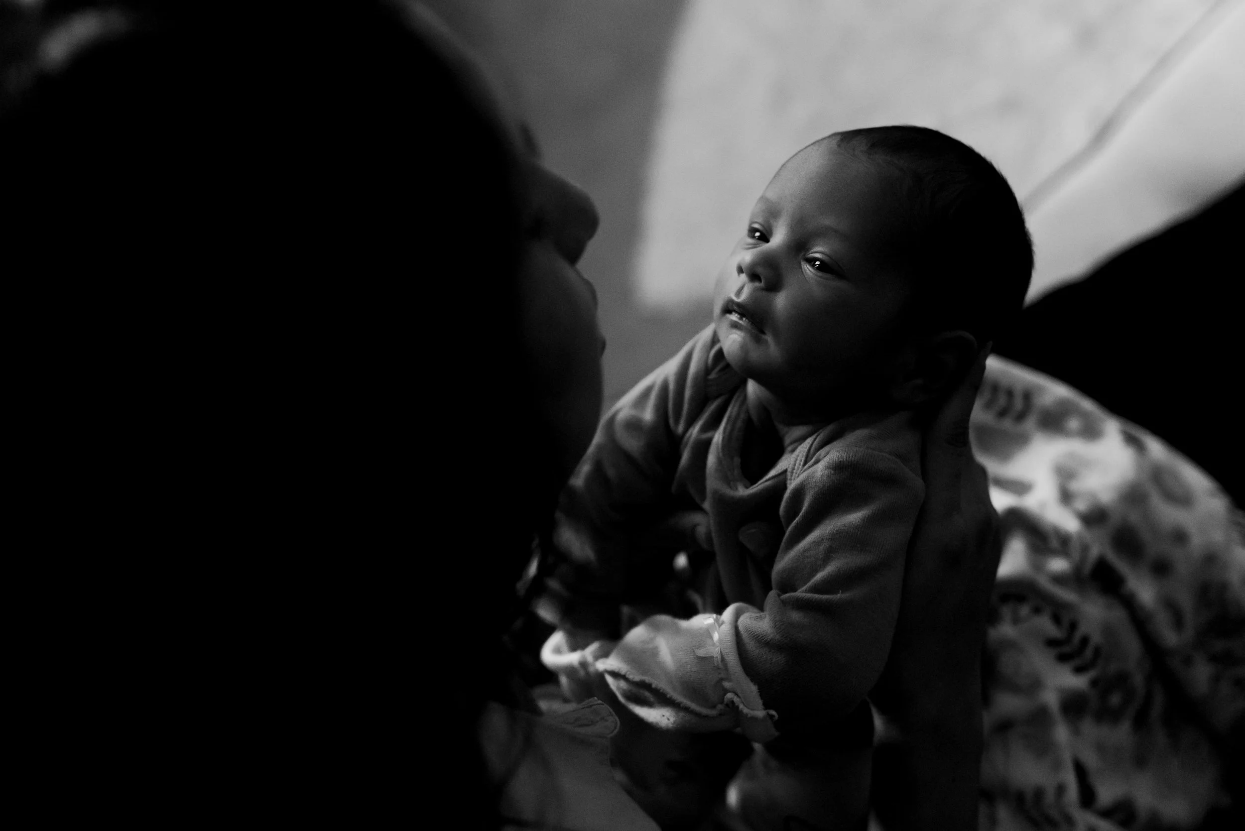 Newborn and Family Photographer Albuquerque-9.jpg