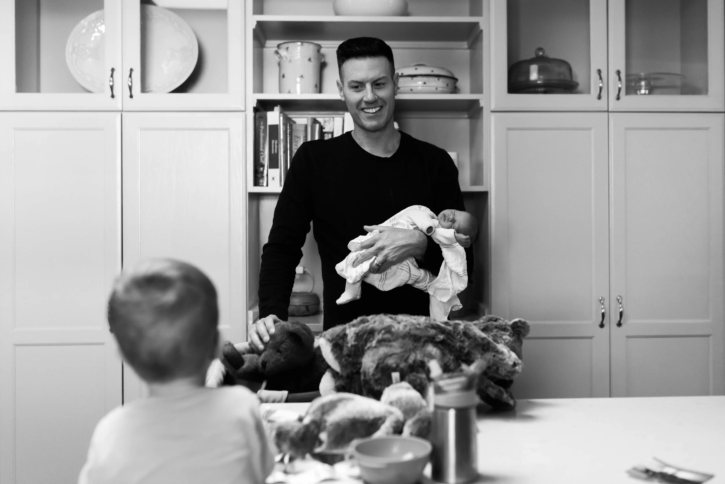 Newborn Fresh 48 Family Photographer NM-13.jpg