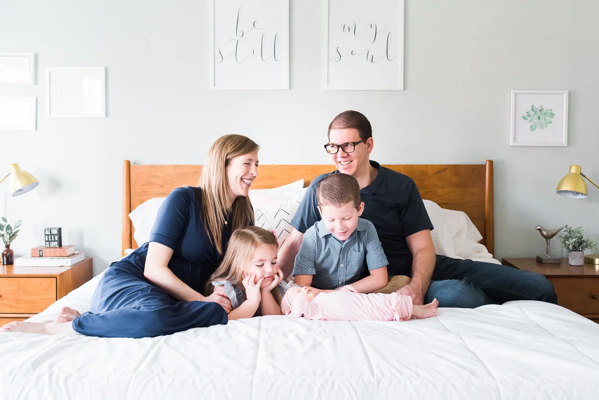 Albuquerque Lifestyle Newborn Photographer-7.jpg