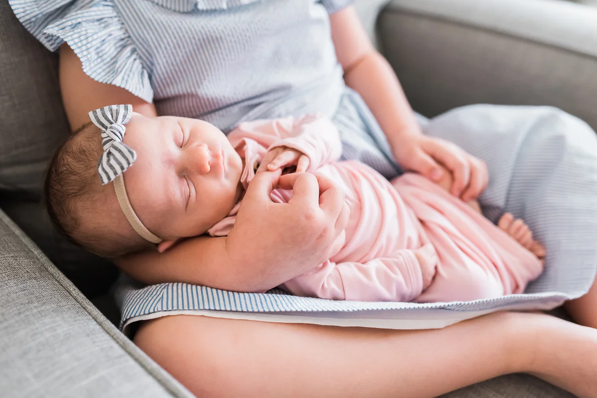 Albuquerque Lifestyle Newborn Photographer-18.jpg