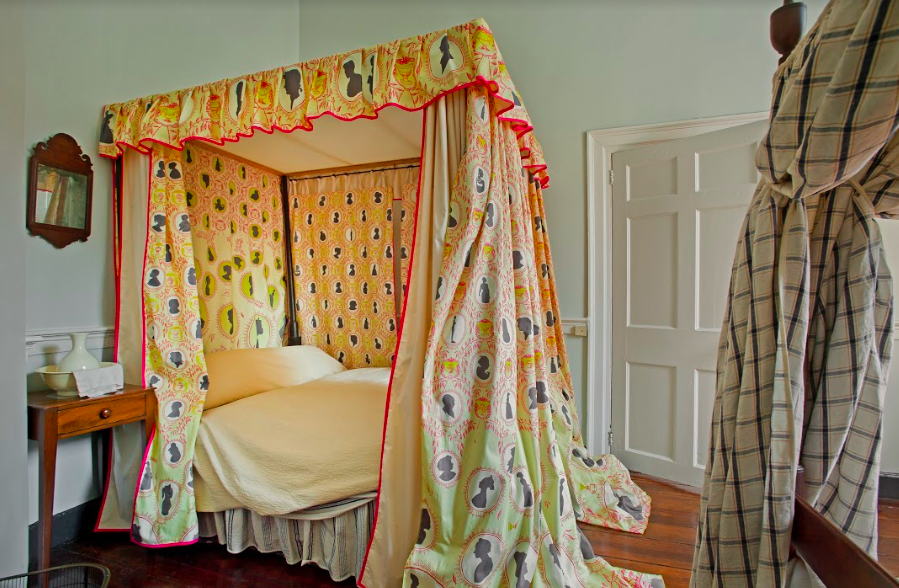 "Not on View" is a textile installation on a historic canopy bed in the East Bedchamber. Photo by Vince Lupo.