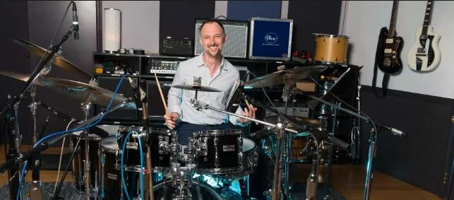 Mark Walker Displays Rhythmic Refinement