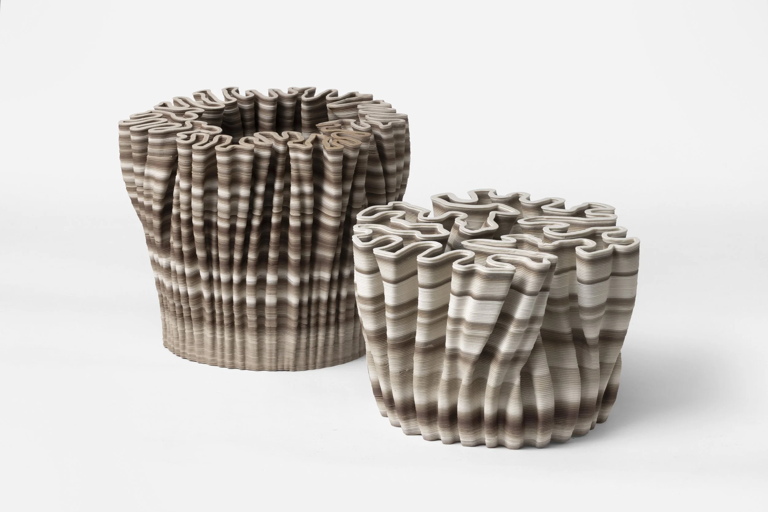  Differential Growth #101 (2024)  &amp;  Differential Growth #102 (2024)   25 x 30 x 27, H19,5 Ø30 cm.  Porcelain, high fired earthenware  Photo: Ole Akhøj 