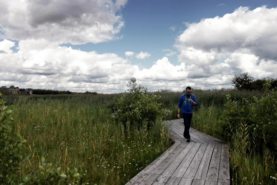 Here I am strolling through Denmark while troubleshooting the 2nd generation iPod I found in a recycle bin. Yup, I took it home and fixed it.