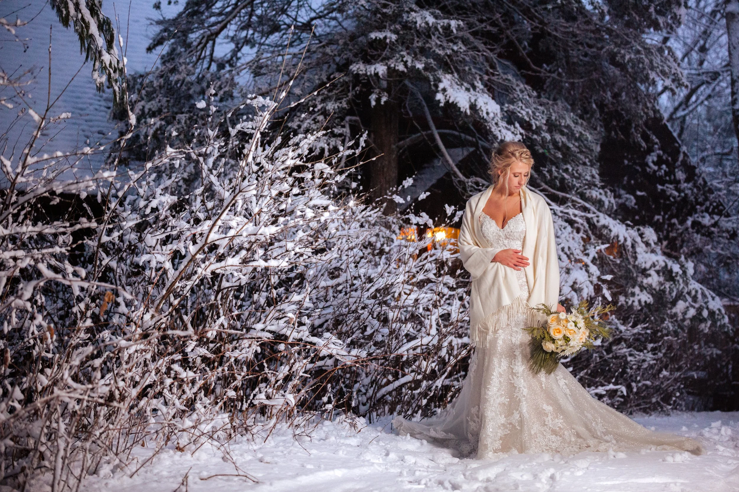 Sam and Isaac Wedding Teasers-12.jpg