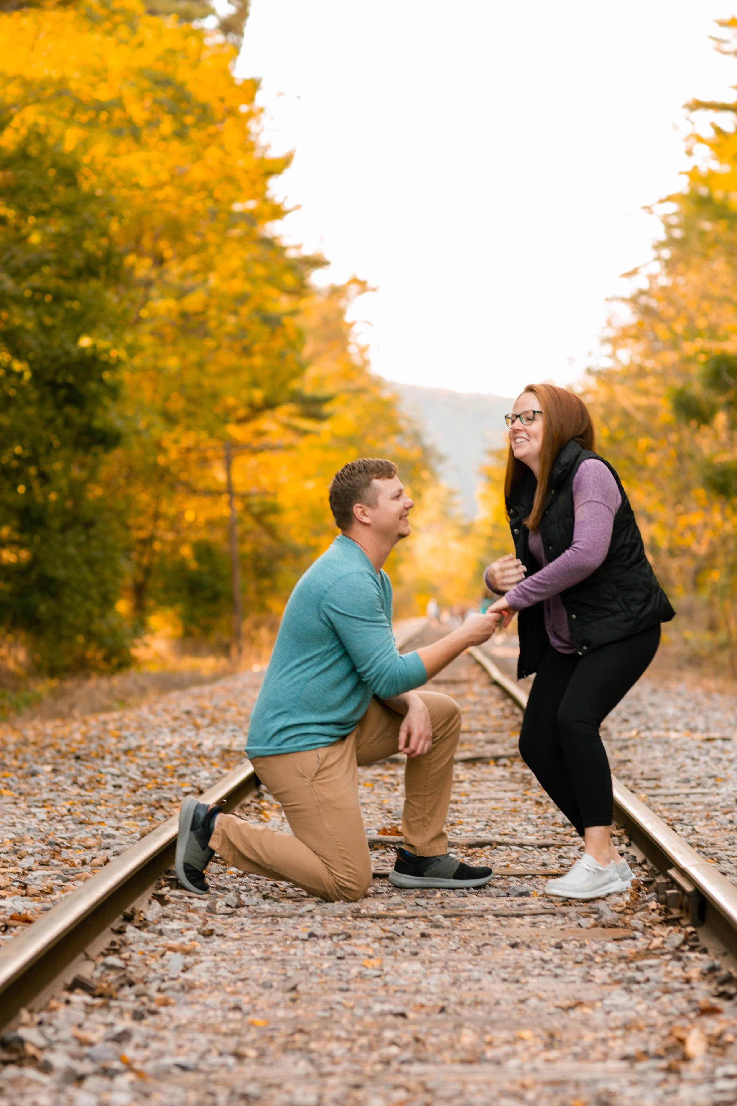 Brooke & Tyler Engagement Teasers-22.jpg