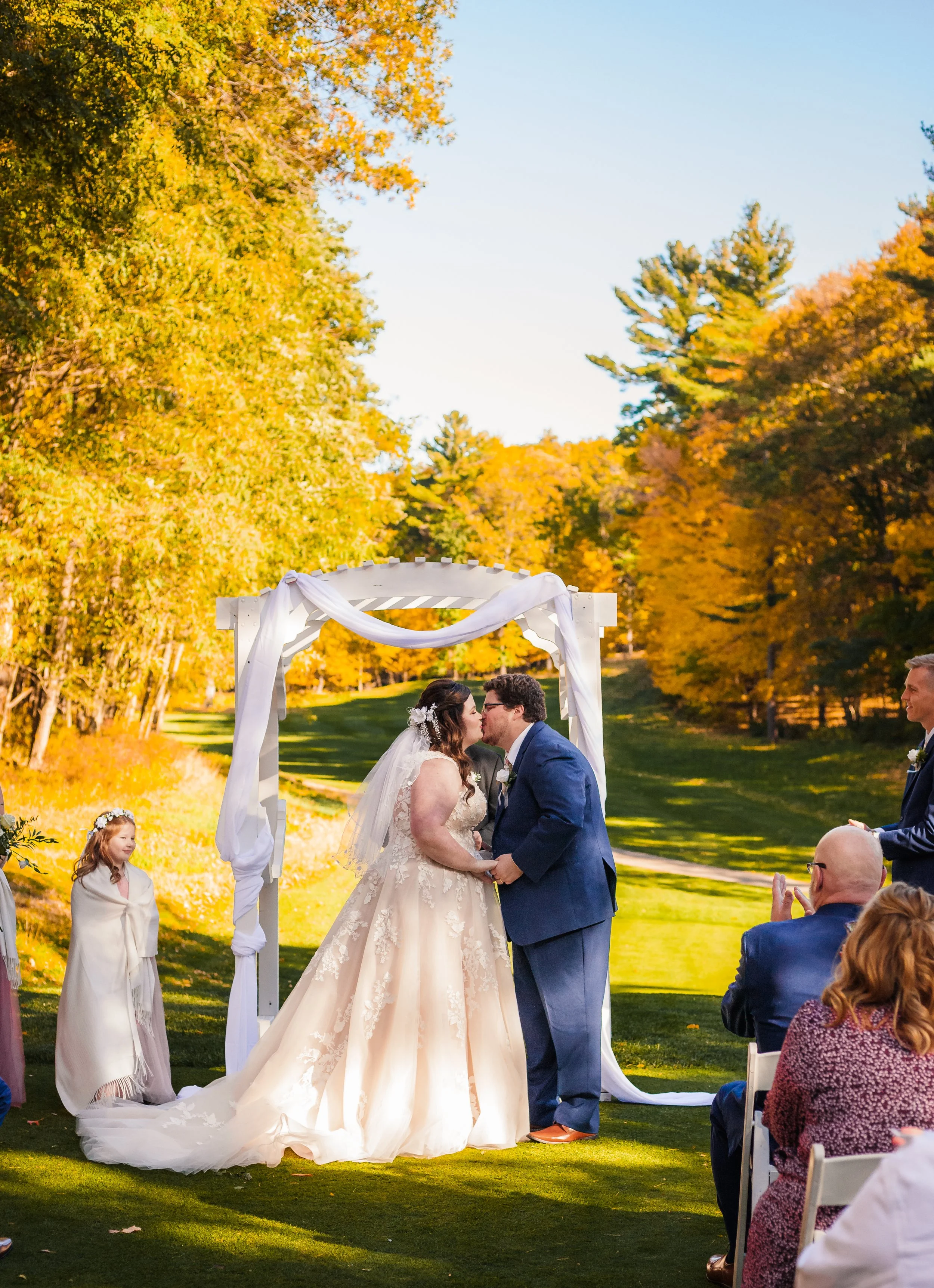 Tabitha and Tim Wedding Teasers-15.jpg