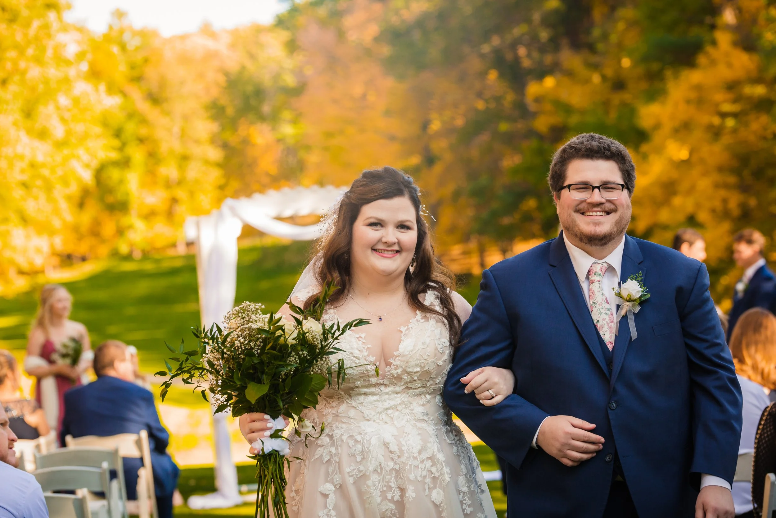 Tabitha and Tim Wedding Teasers-13.jpg