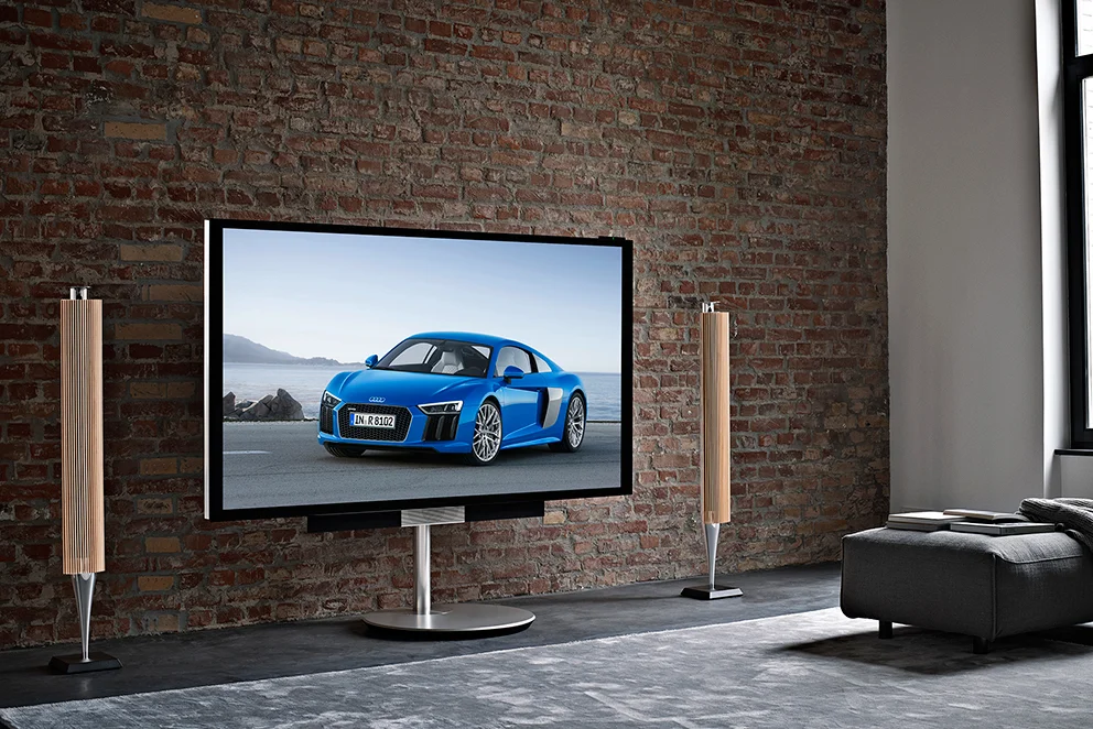 AudiR8CO-15AU-Lo01.jpg