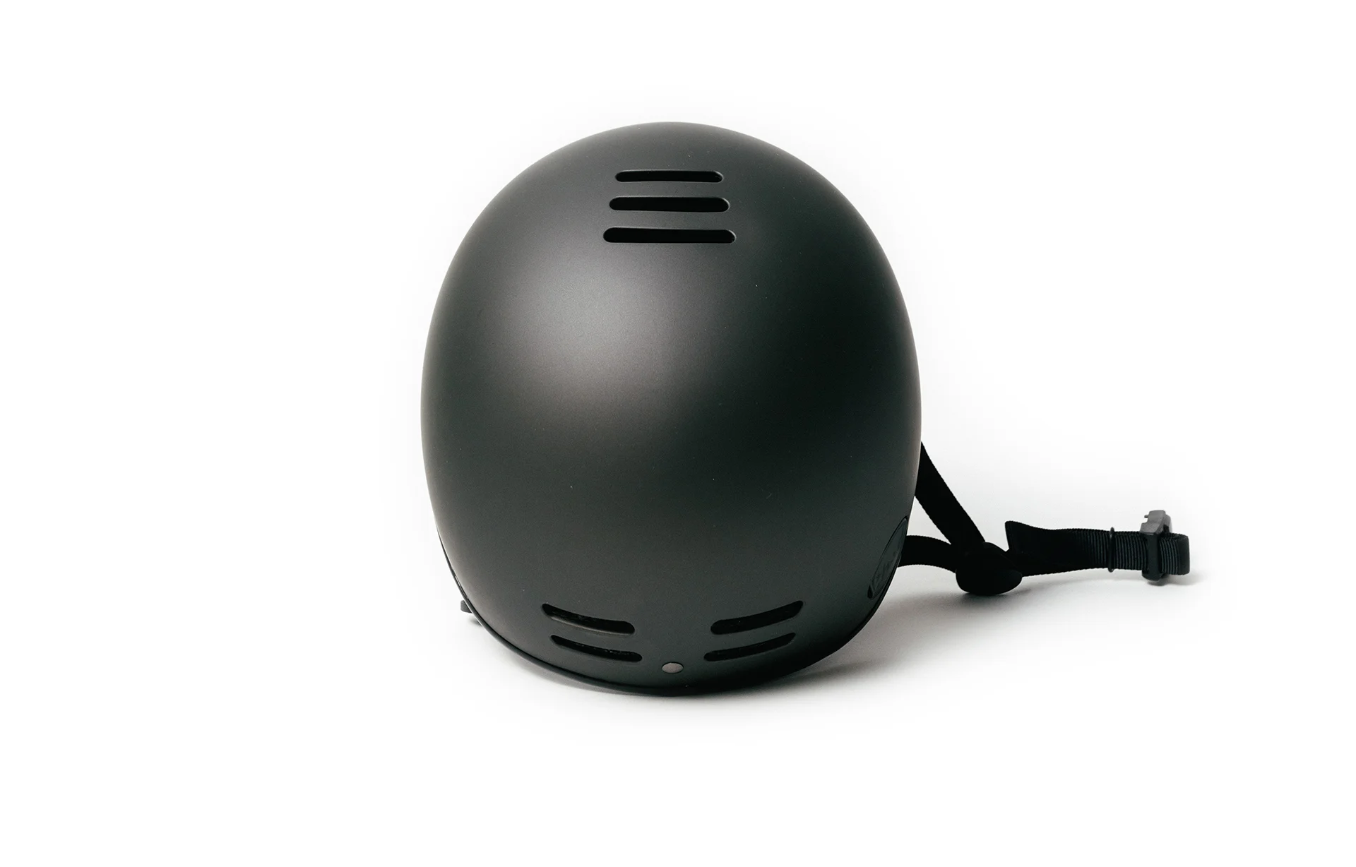 thousand-helmet-stealth-black-5.jpg