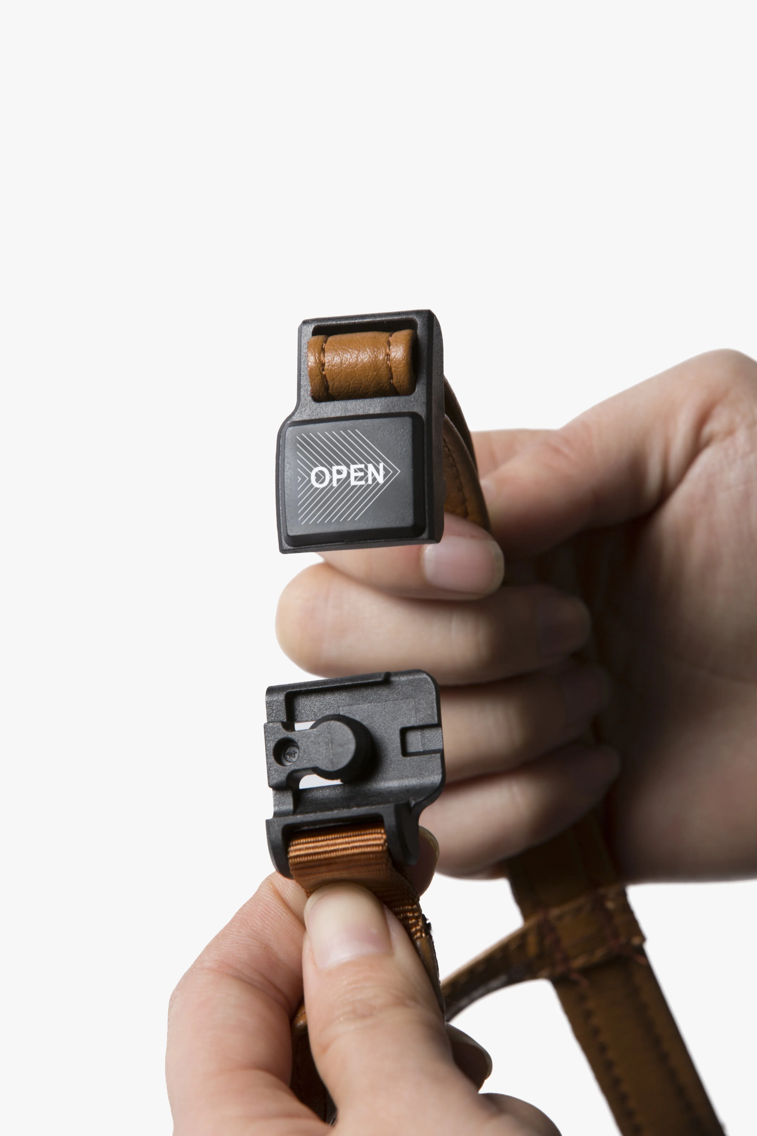 CloseUp_Buckle.jpg