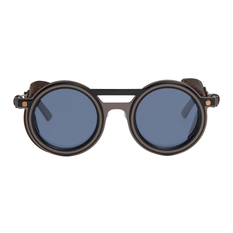 SEVENFRIDAY_INS203_WebAssets_Front_1_72dpi_800px.png