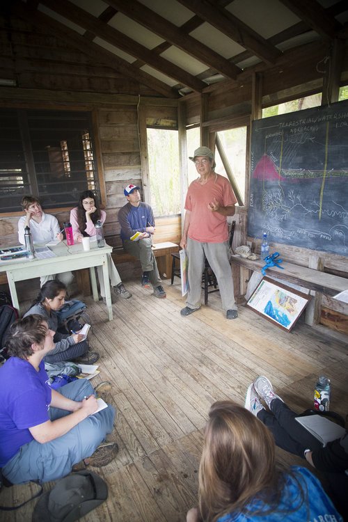 College_of_Idaho_Monkey_Bay_Belize_078.jpg