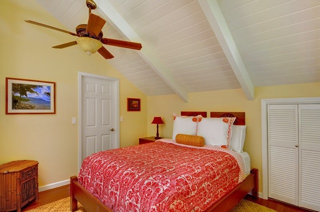 Loft Bedroom with Queen Bed