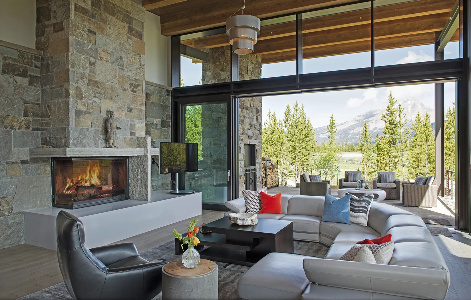 This may be one of my favorite great rooms I have had the chance to photograph. The wall opens up to the patio making the room that much bigger.