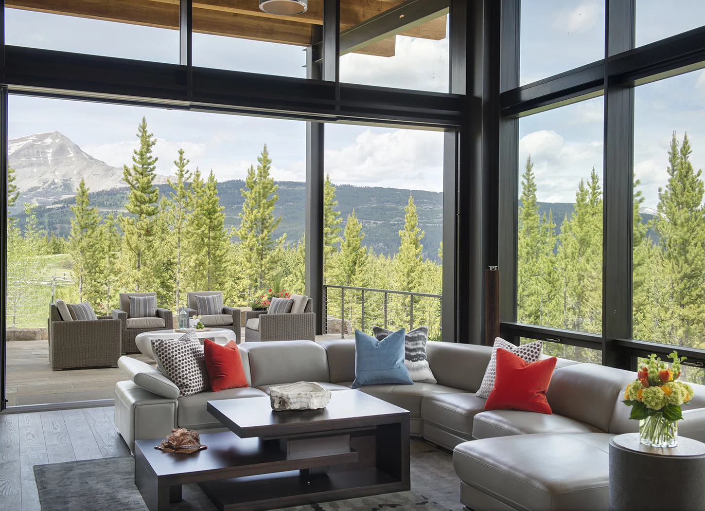 This room was so great I had to shoot it from two different angles. I just love how the windows wrap around the full room so you don’t miss any of the view.