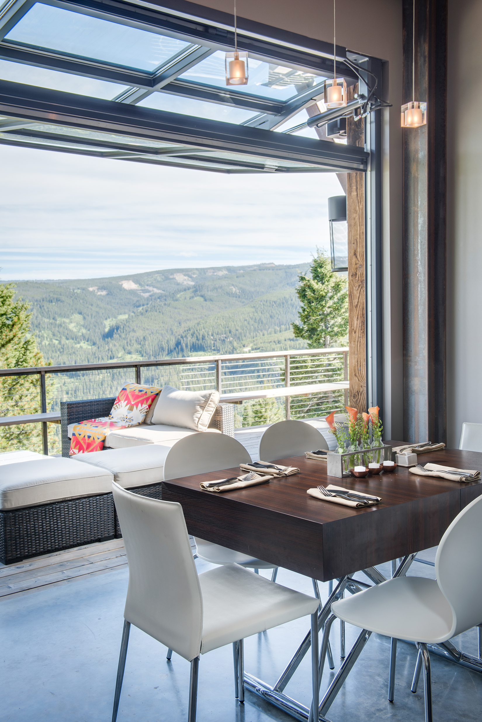 I love the garage door that opens the dining room right out to the deck.