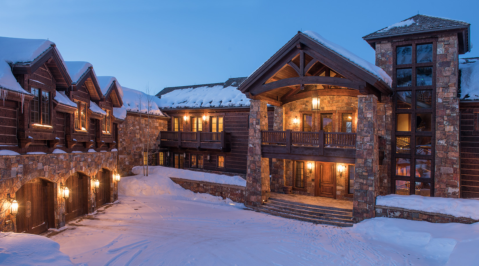 This is the view as you come up the driveway - pretty spectacular!
