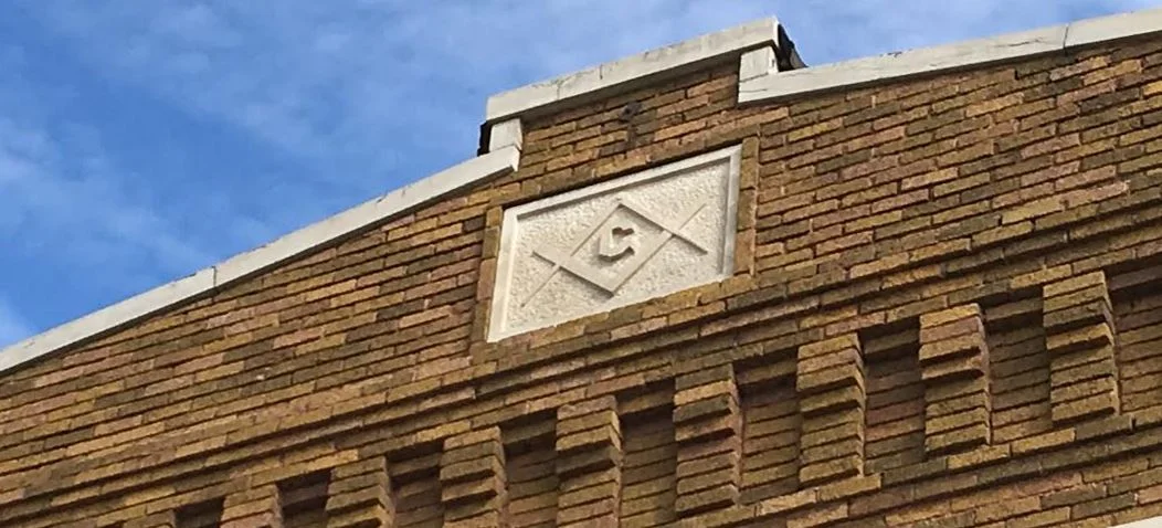 Mason's block they were not able to save, as it cracked during demolition - Photos by RDMGtv