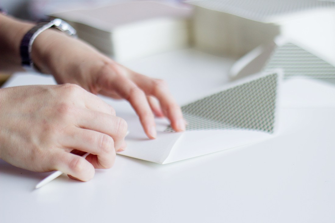 handmade envelop beija-flor