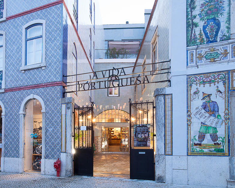 loja   A Vida Portuguesa, no Intendente   // créditos fotografia:  A Vida Portuguesa