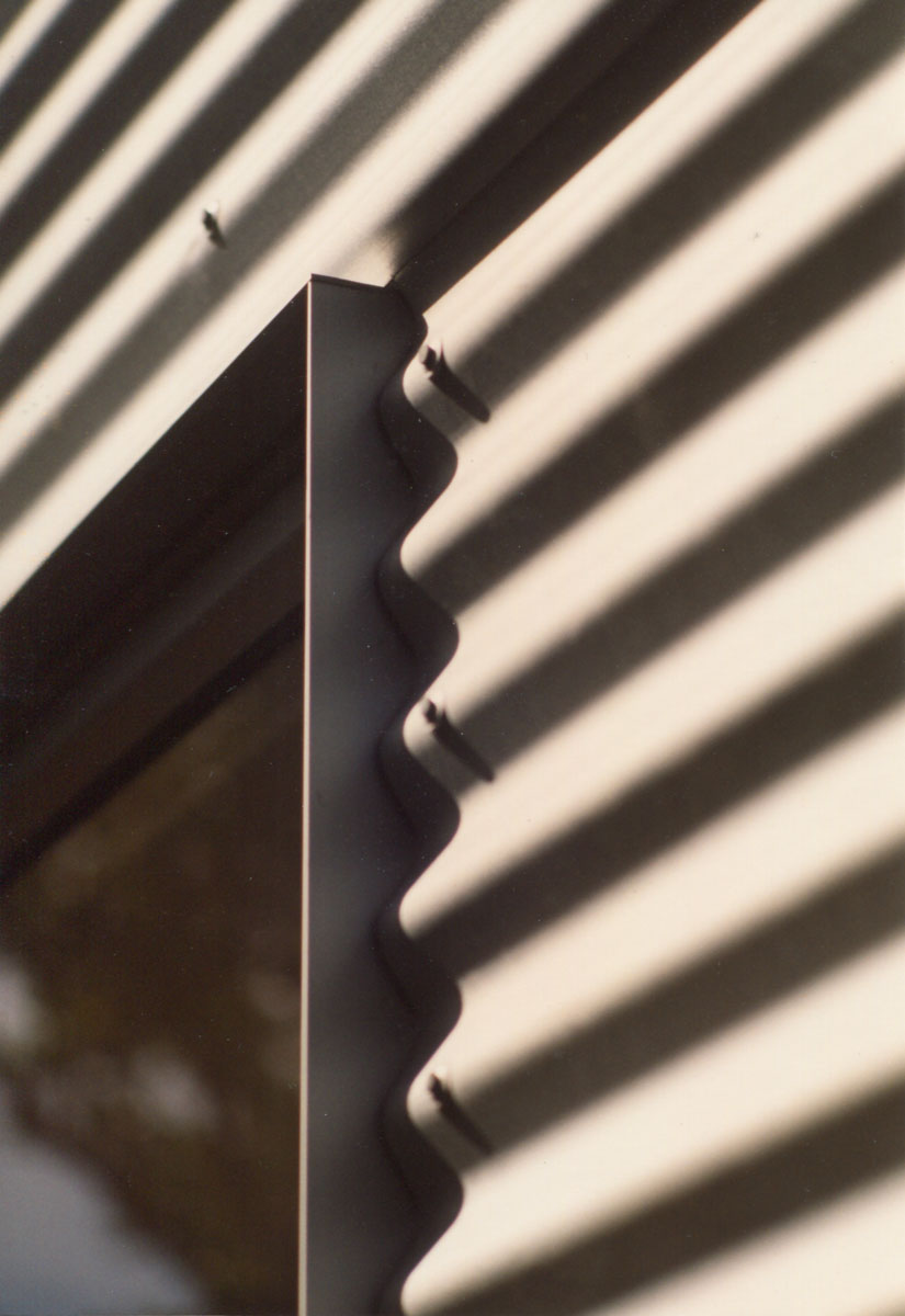 1 window detail.jpg