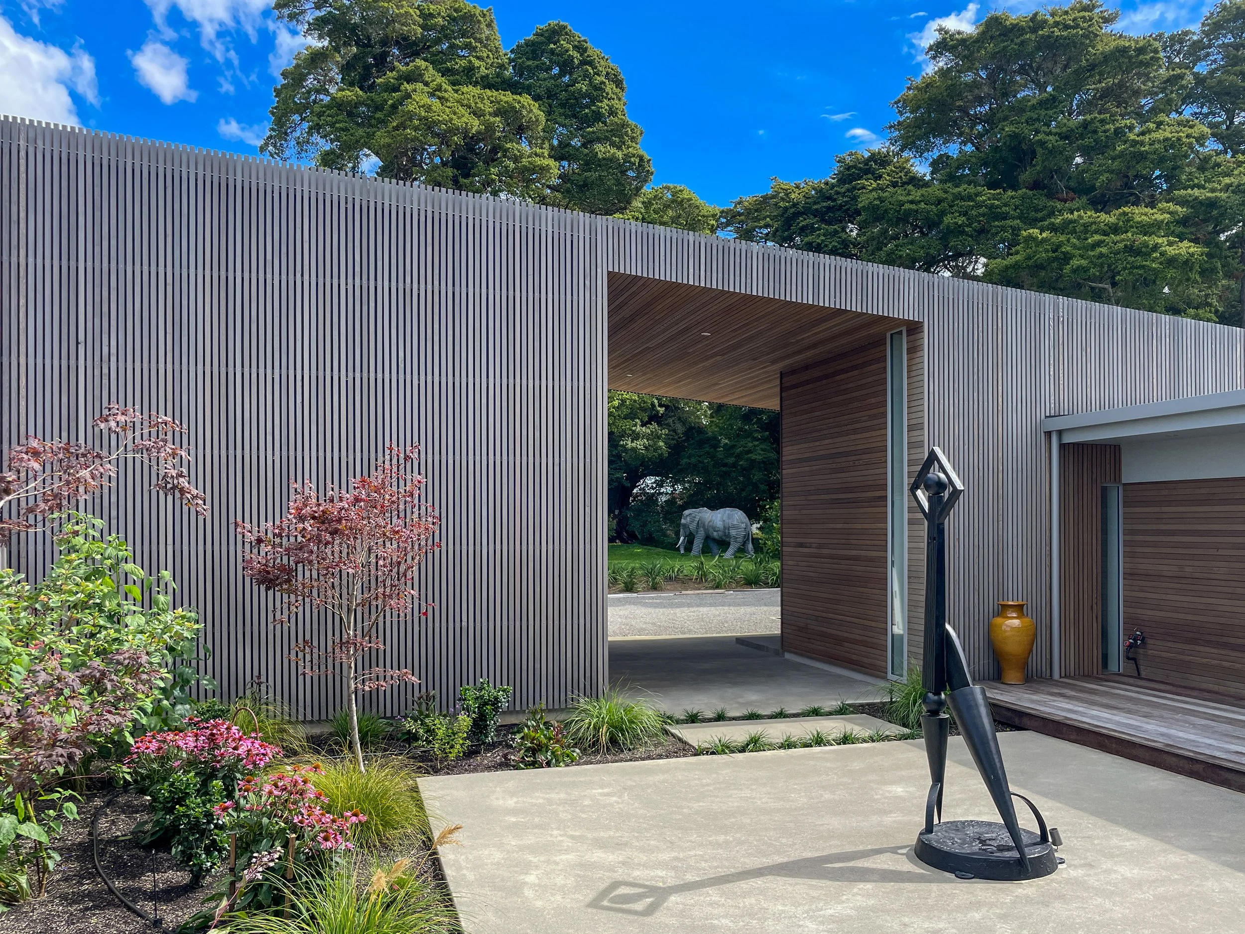 H House Photo-001.jpg