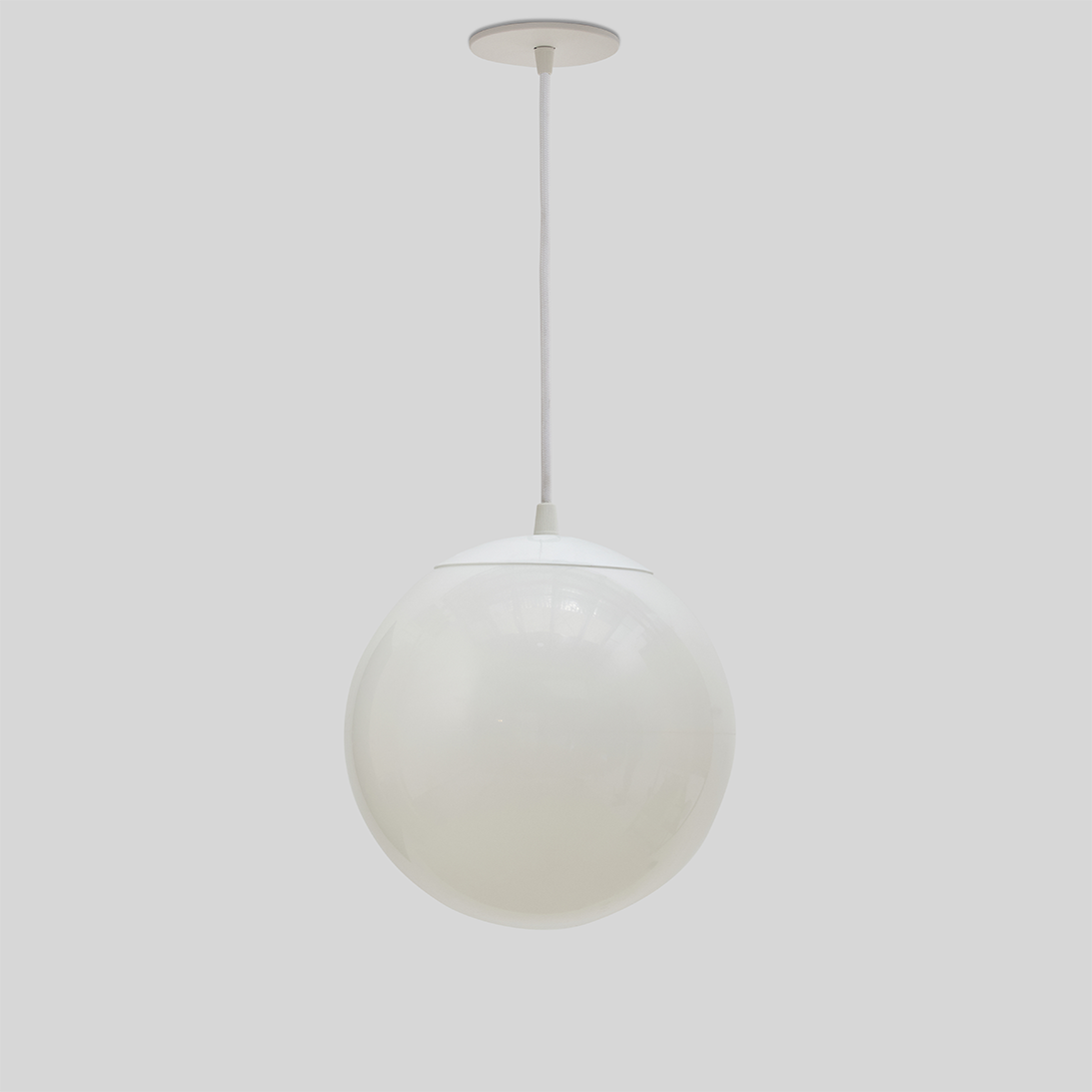 Sphere-Pendant-381-White-Off.png