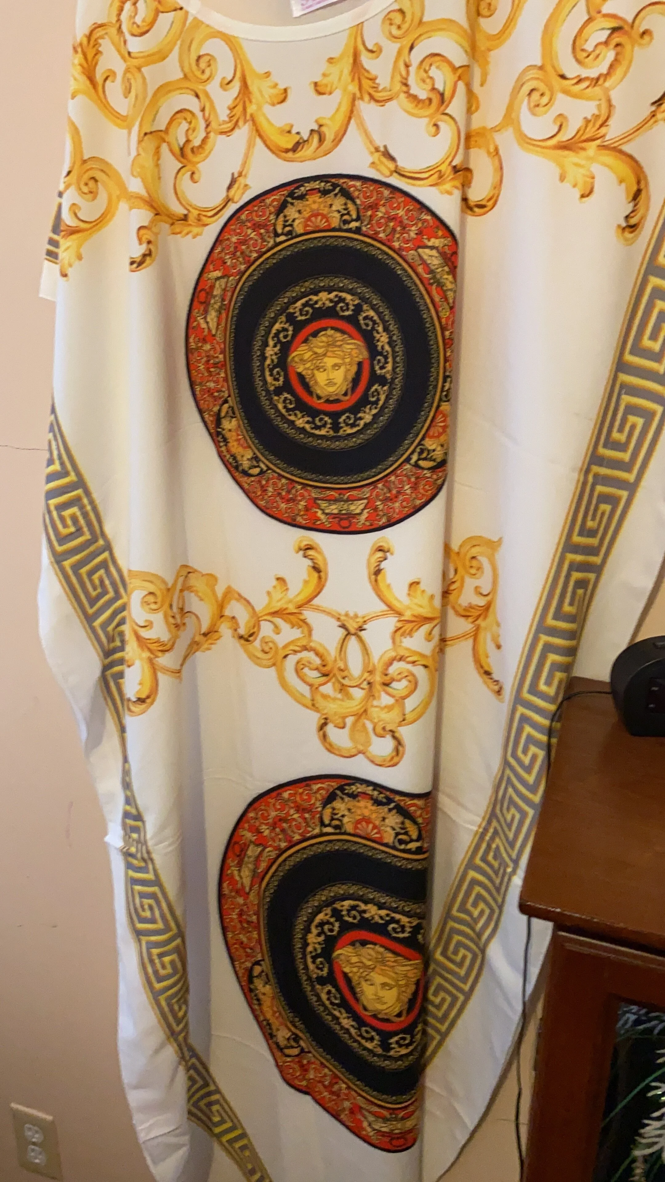 versace kaftan