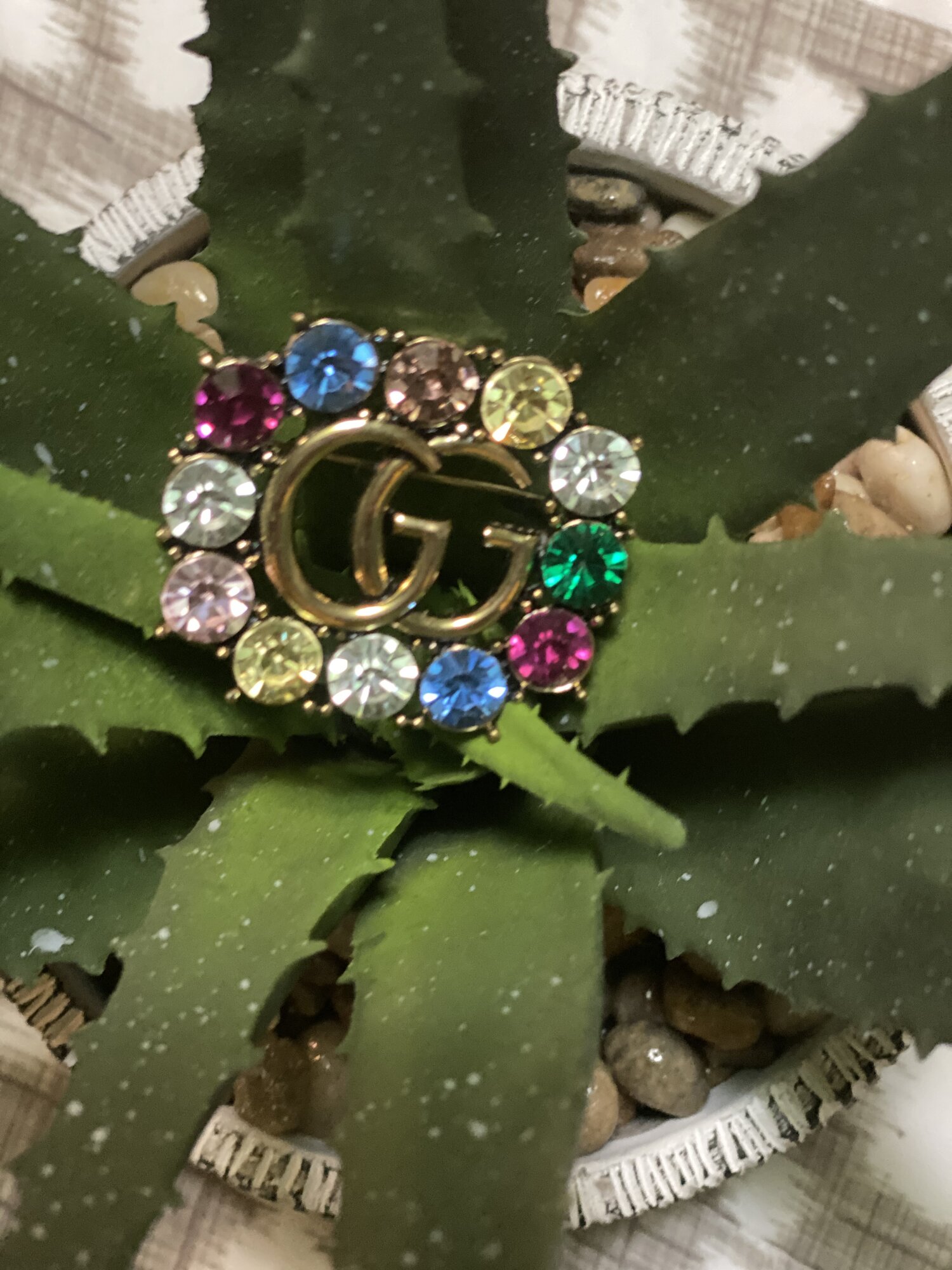 GG Pin Brooch Multi Color in Circle — Lynela's Fashion