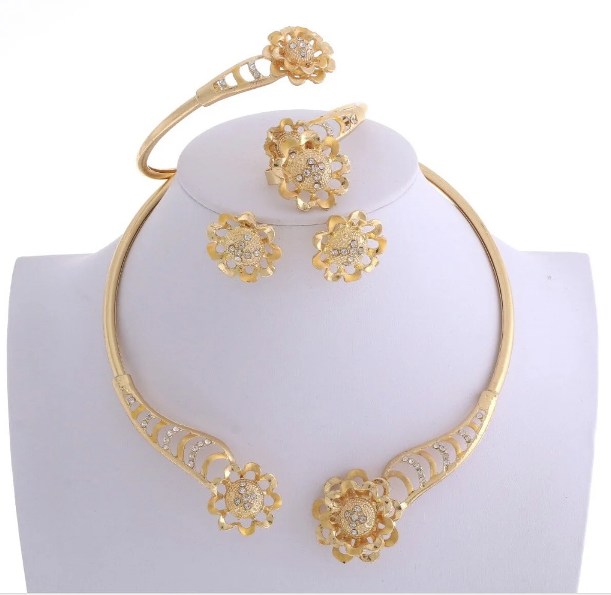 Crystal Jewelry Set 18 K Gold Plated 
