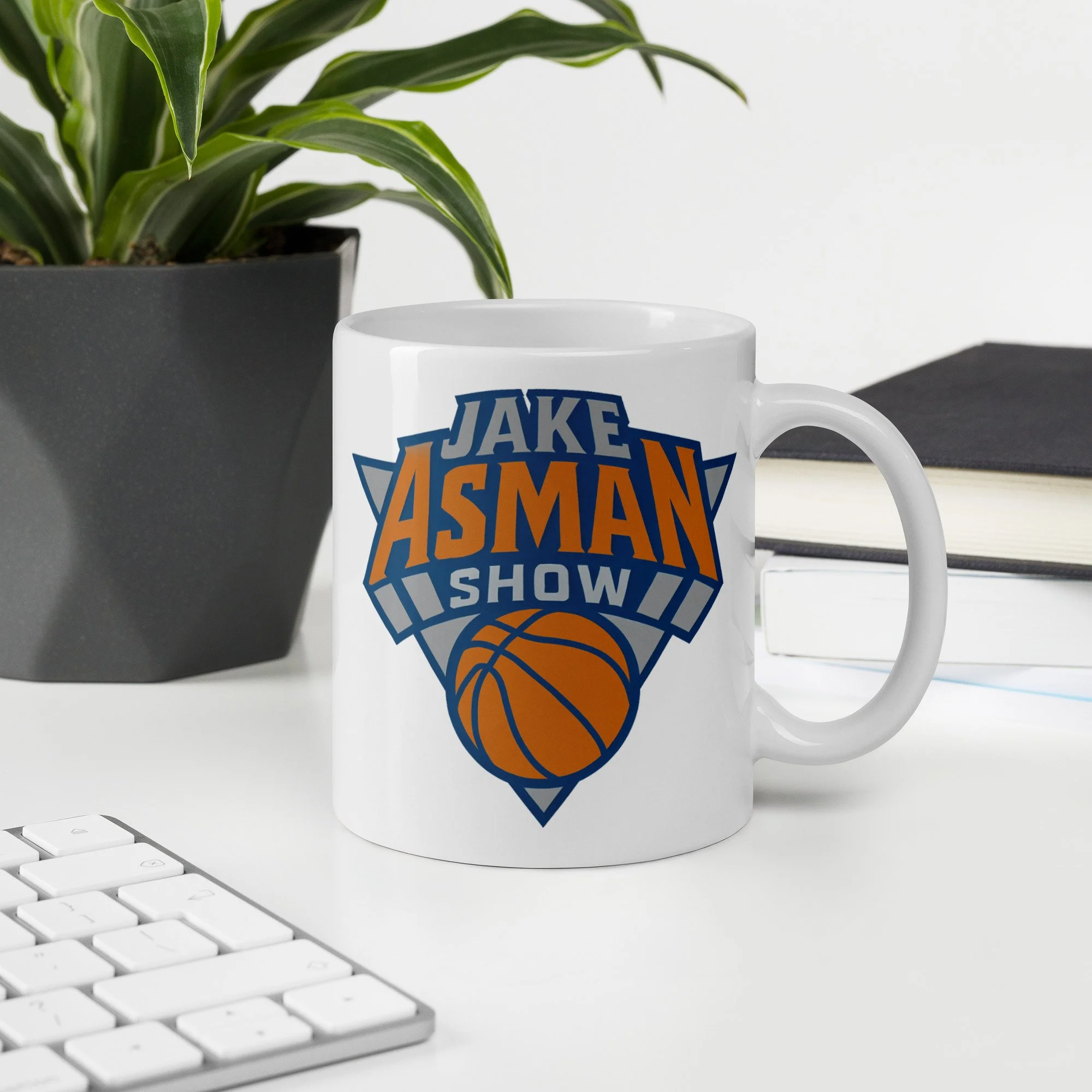white-glossy-mug-white-11-oz-office-environment-6a1873843e495.jpg