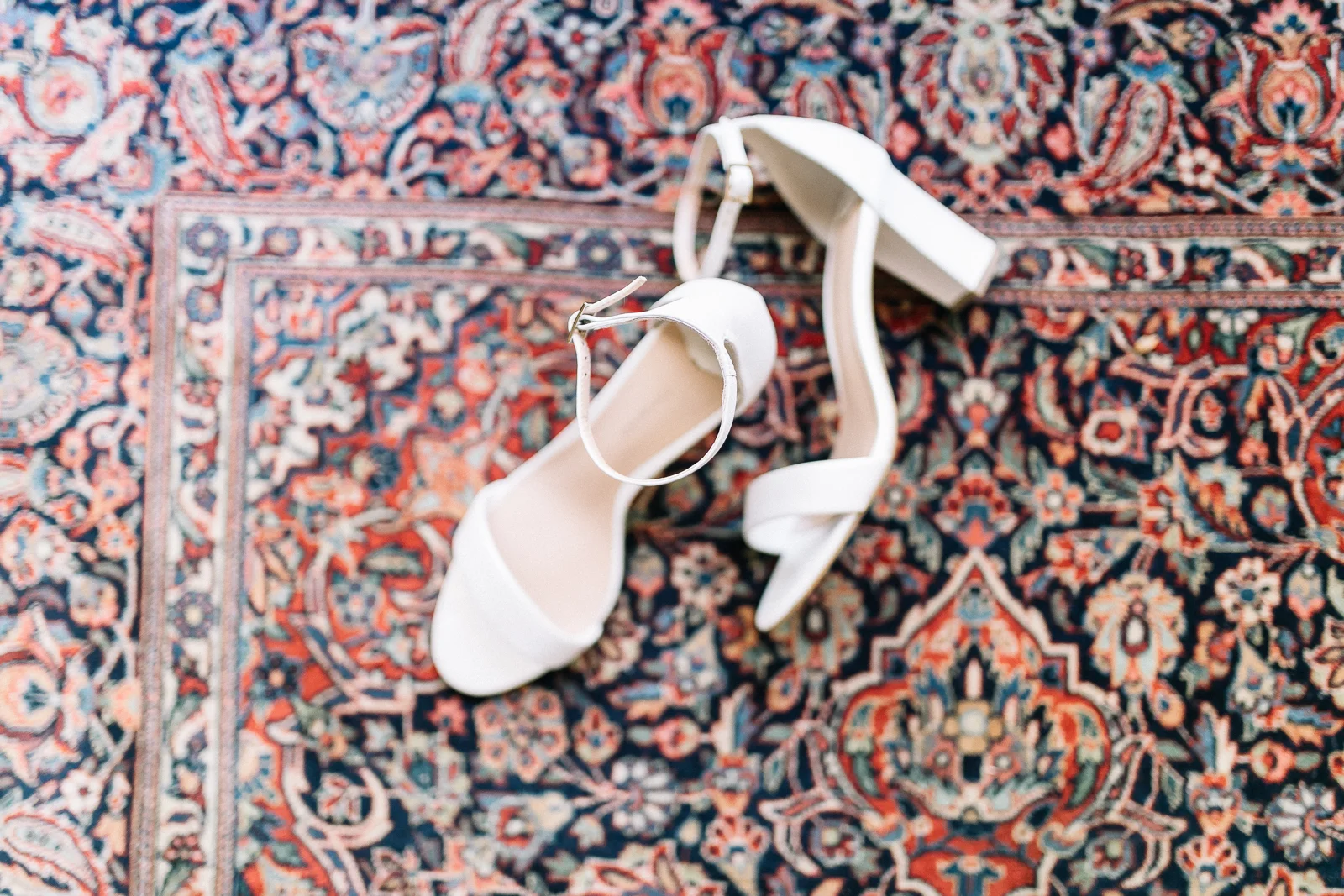Sophie+Matt-GettingReady-9.jpg