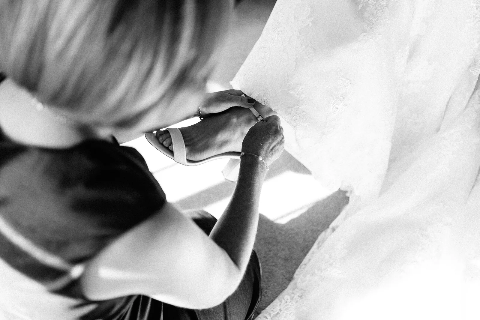 Sophie+Matt-GettingReady-98.jpg