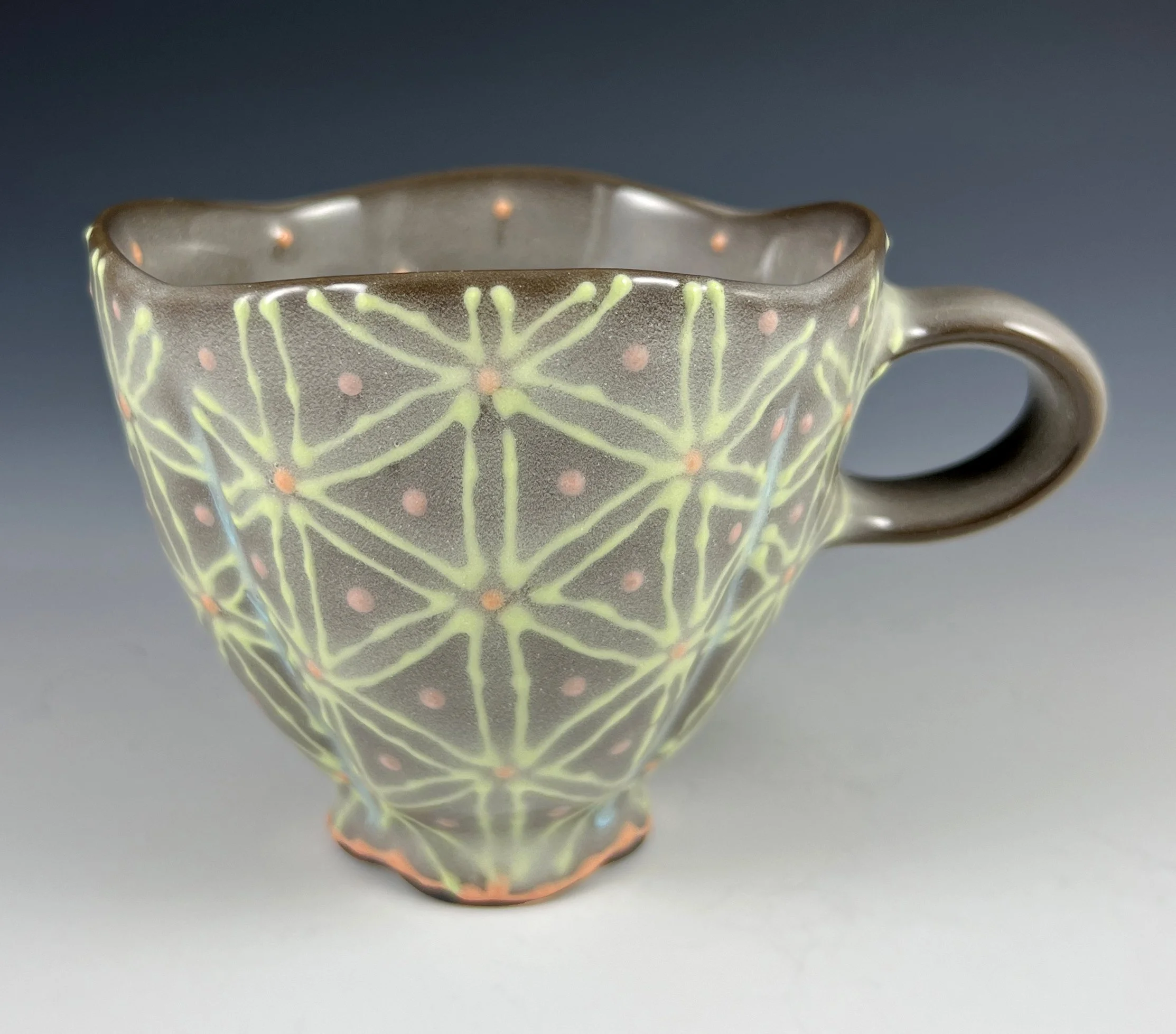 teacup w pattern_profile2.jpg