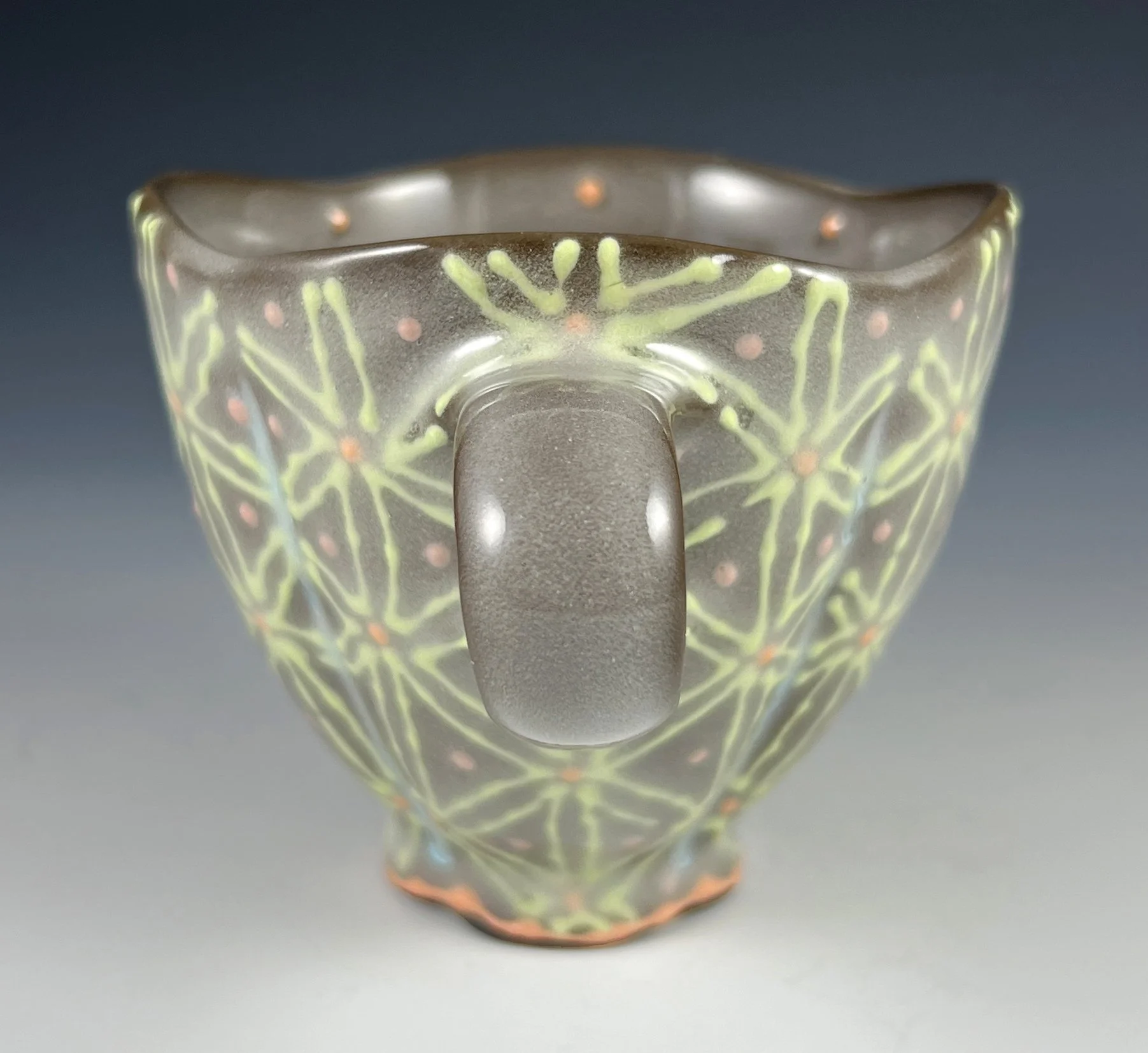 teacup w pattern_handle.jpg