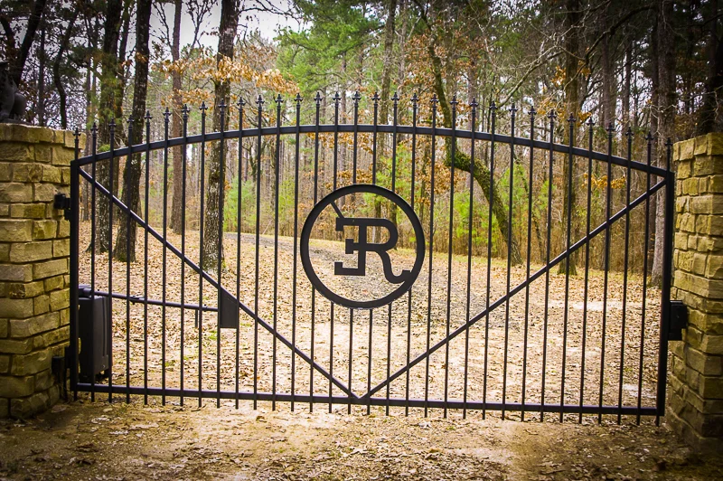 iron fence-4292.jpg