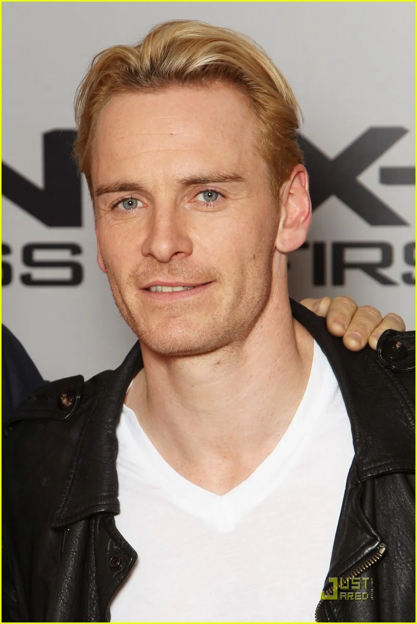zoe-kravtiz-michael-fassbender-james-mcavoy-x-men-london-09.jpeg