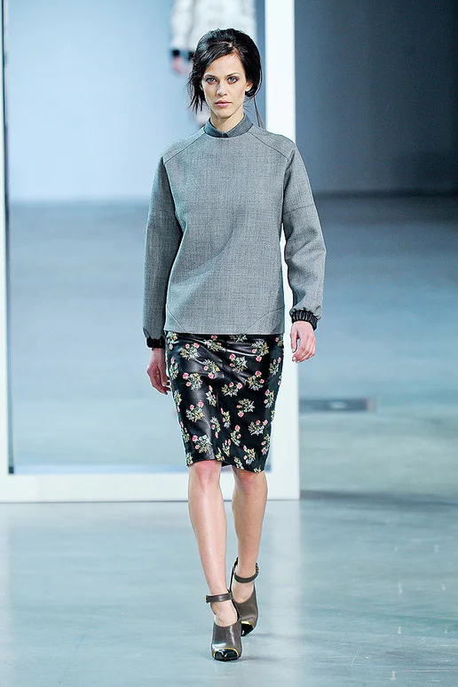 DEREK-LAM-FALL-2012-RTW-PODIUM-001_runway.jpg